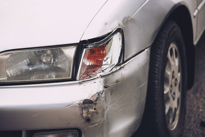 Detaillierte Beweissicherung und Dokumentation nach einem Verkehrsunfall